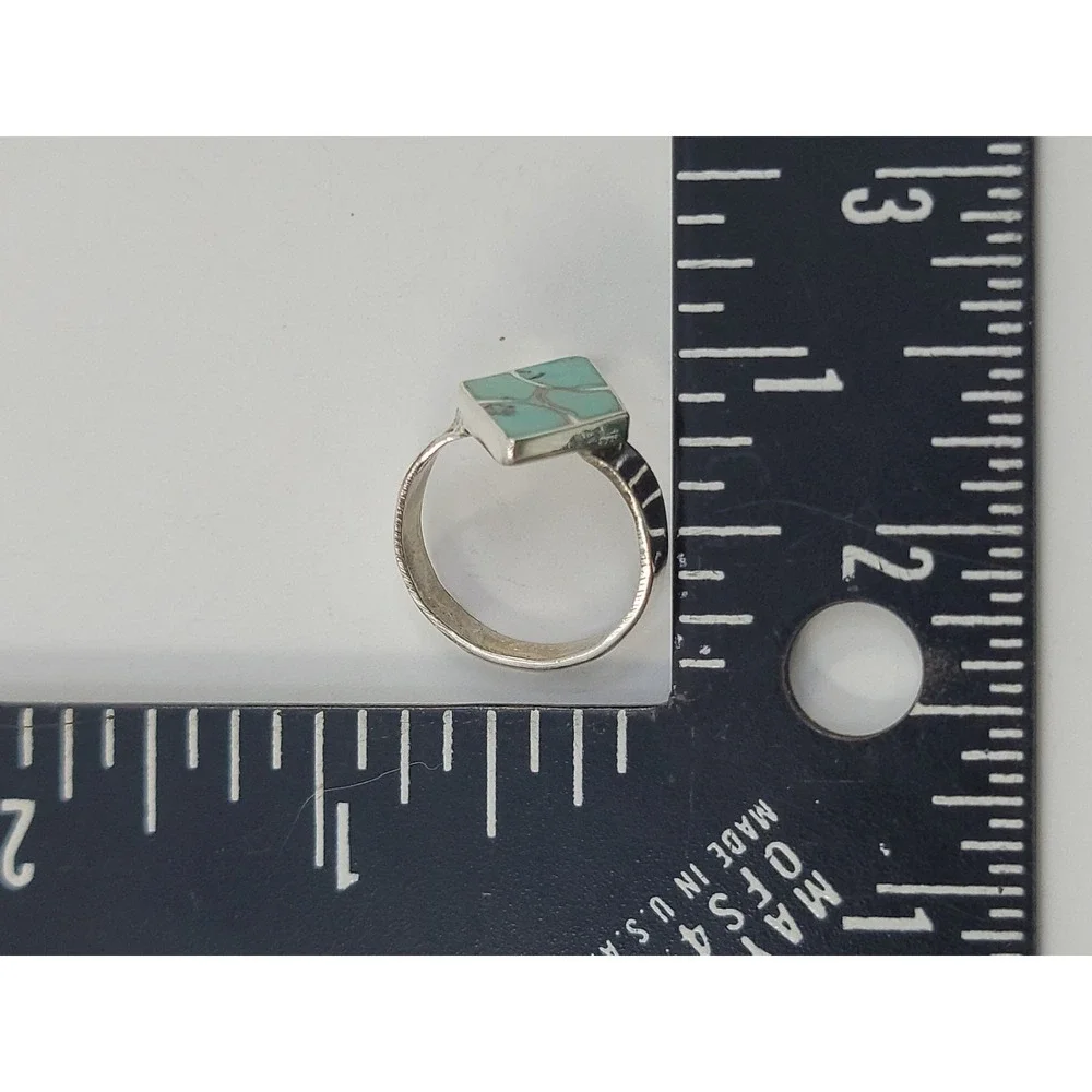 Sterling Silver 925 Turquoise Stone Diamond Shape‎ Womens Ring Size 7.5